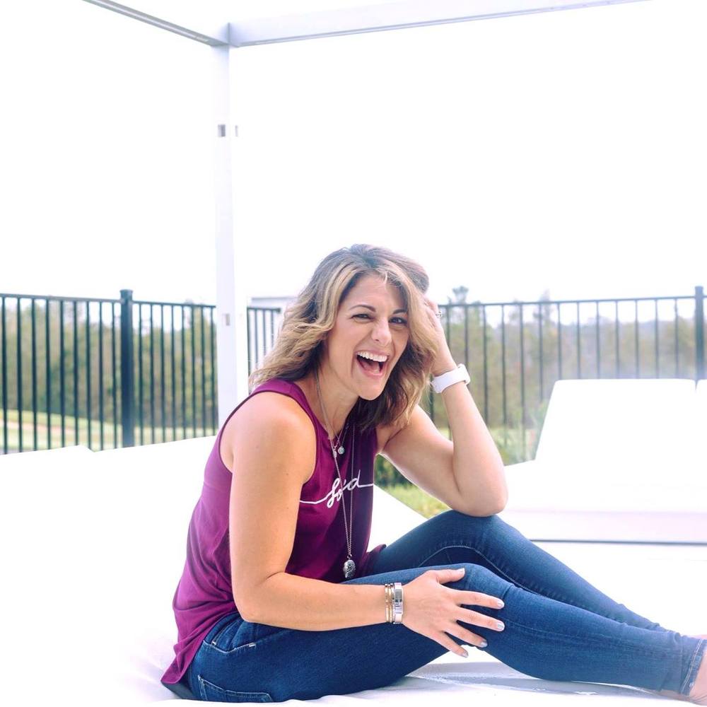 Meet your Posher, Chrisanthi